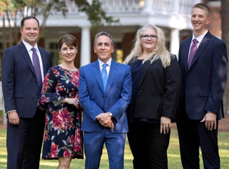 Yoder, Menendez & Hunt Retirement Group of Wells Fargo Advisors